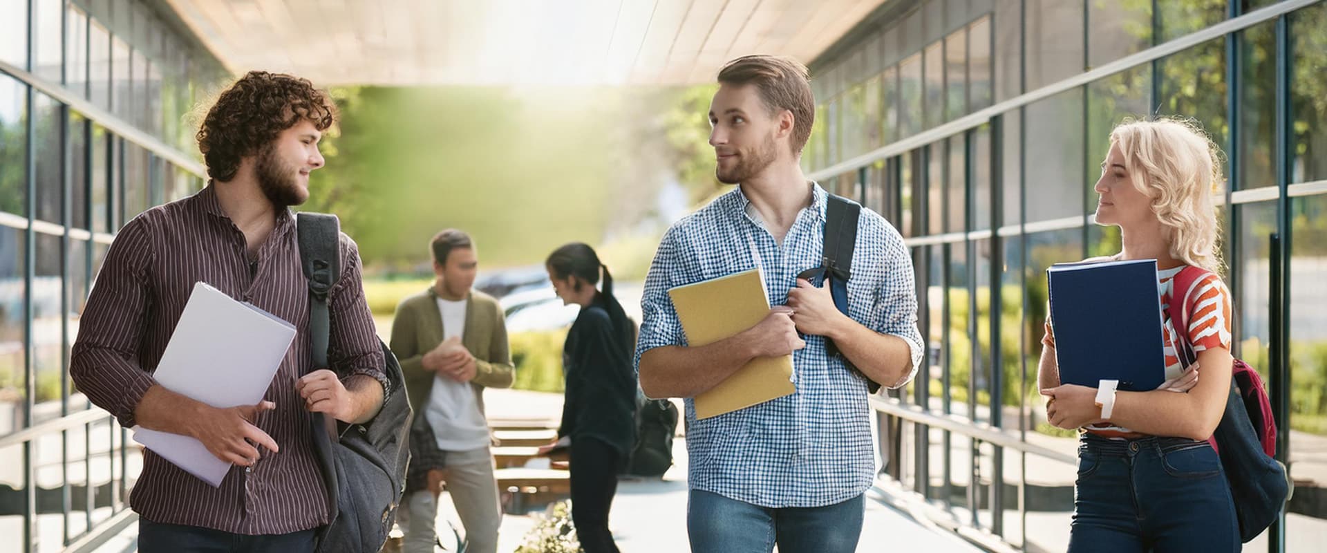 Me & KI? – Was sagen Führungskräfte an privaten Hochschulen zum Thema KI?